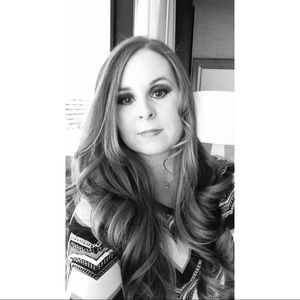 Meet your Posher, Shelly